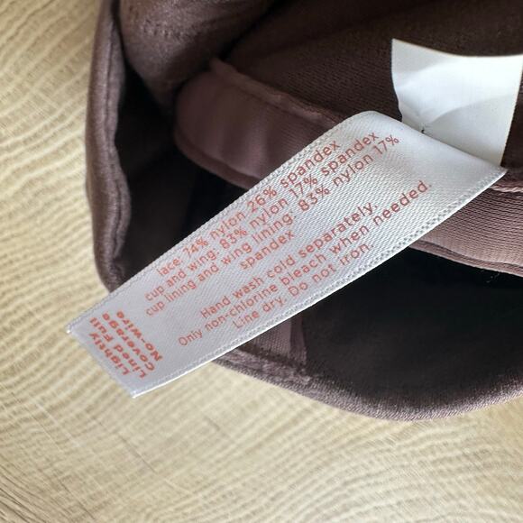 Livi Active Front-Close No-Wire Sports Bra Sparrow 44H NEW - Picture 10 of 10